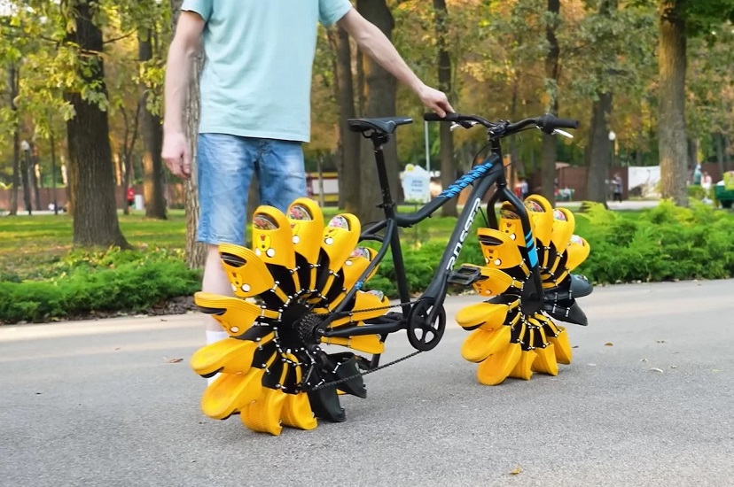 Slipper Bike Rolls on … Slippers
