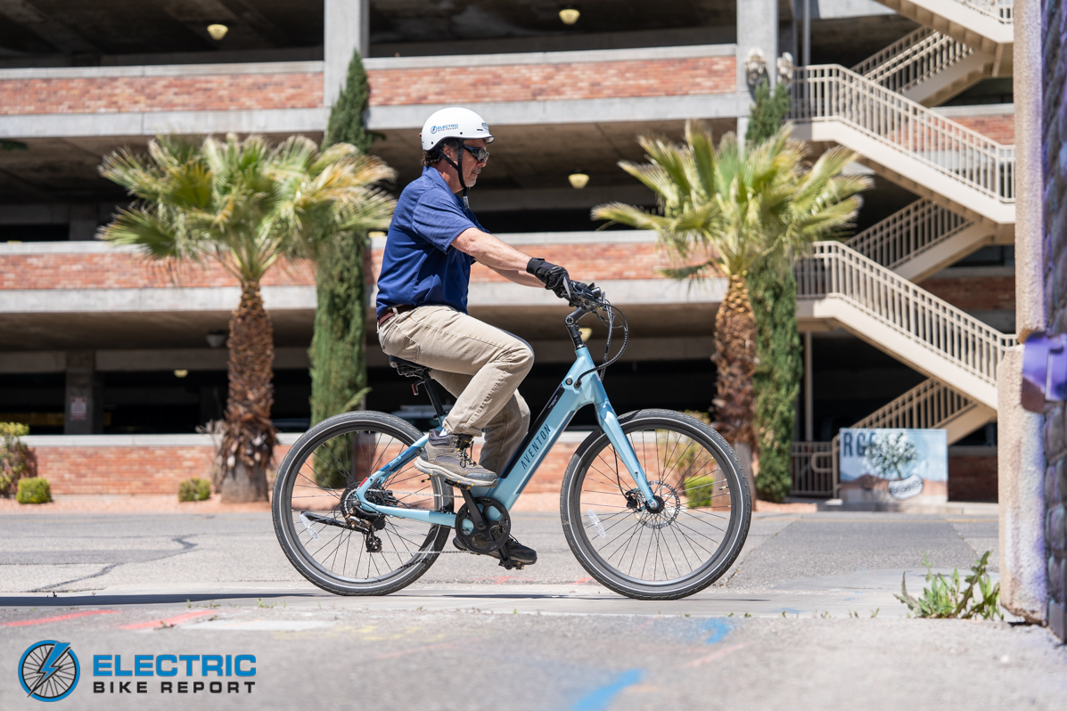 Aventon Pace 500.3 Step Through riding