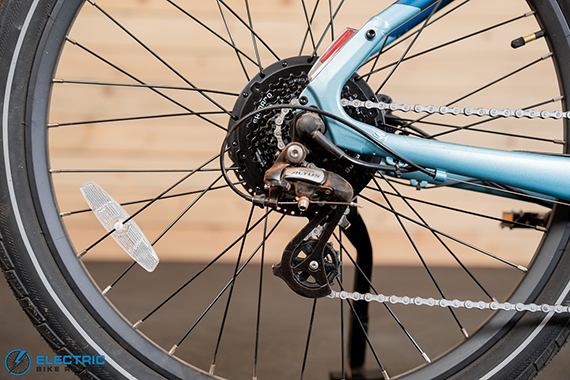 Aventon Pace ST derailieur