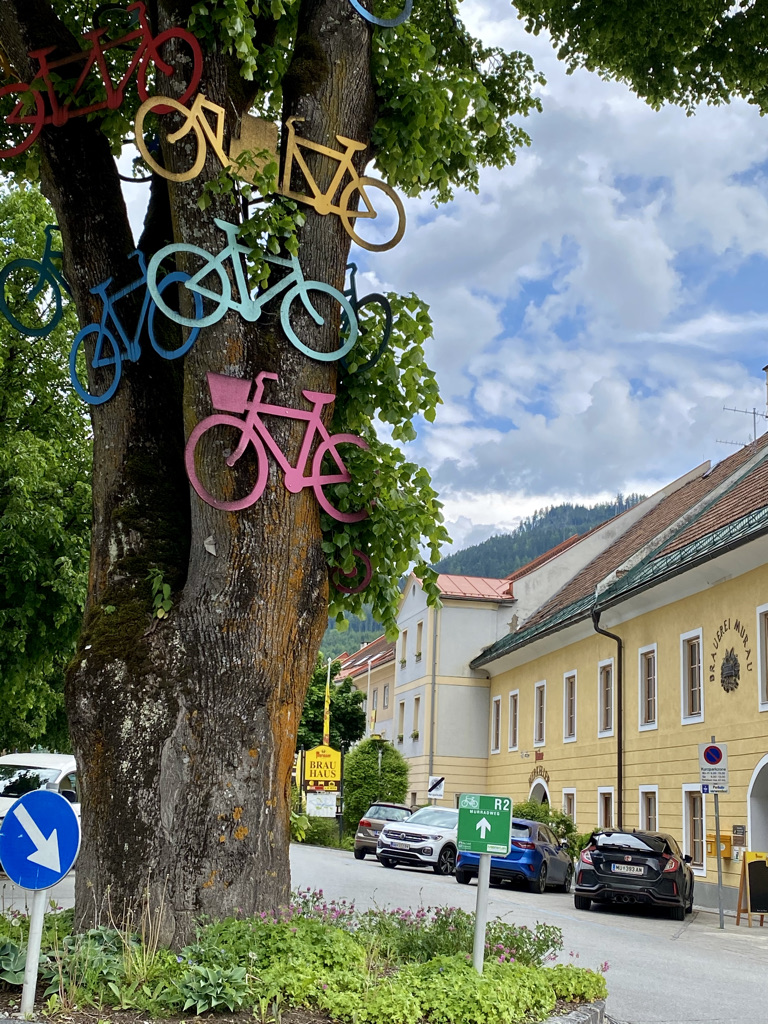 Mur rad tour