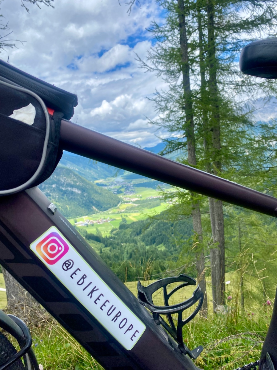 Buchensteinwand Bike